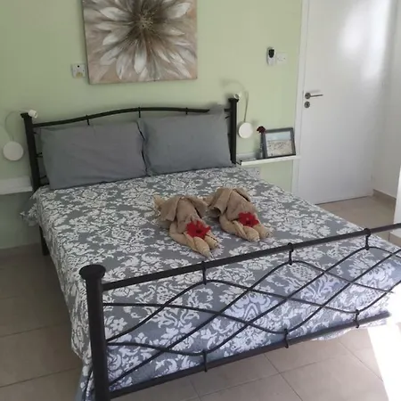 Luxus Diana 44 * Пафос
